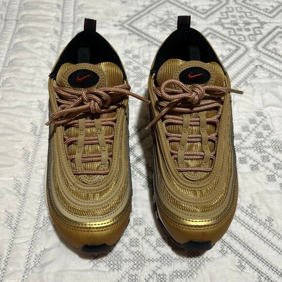 Nike Air Max 97 Gold Bullet 2022 Size 6Y Metallic Gold Red Swoosh - Picture 2 of 13